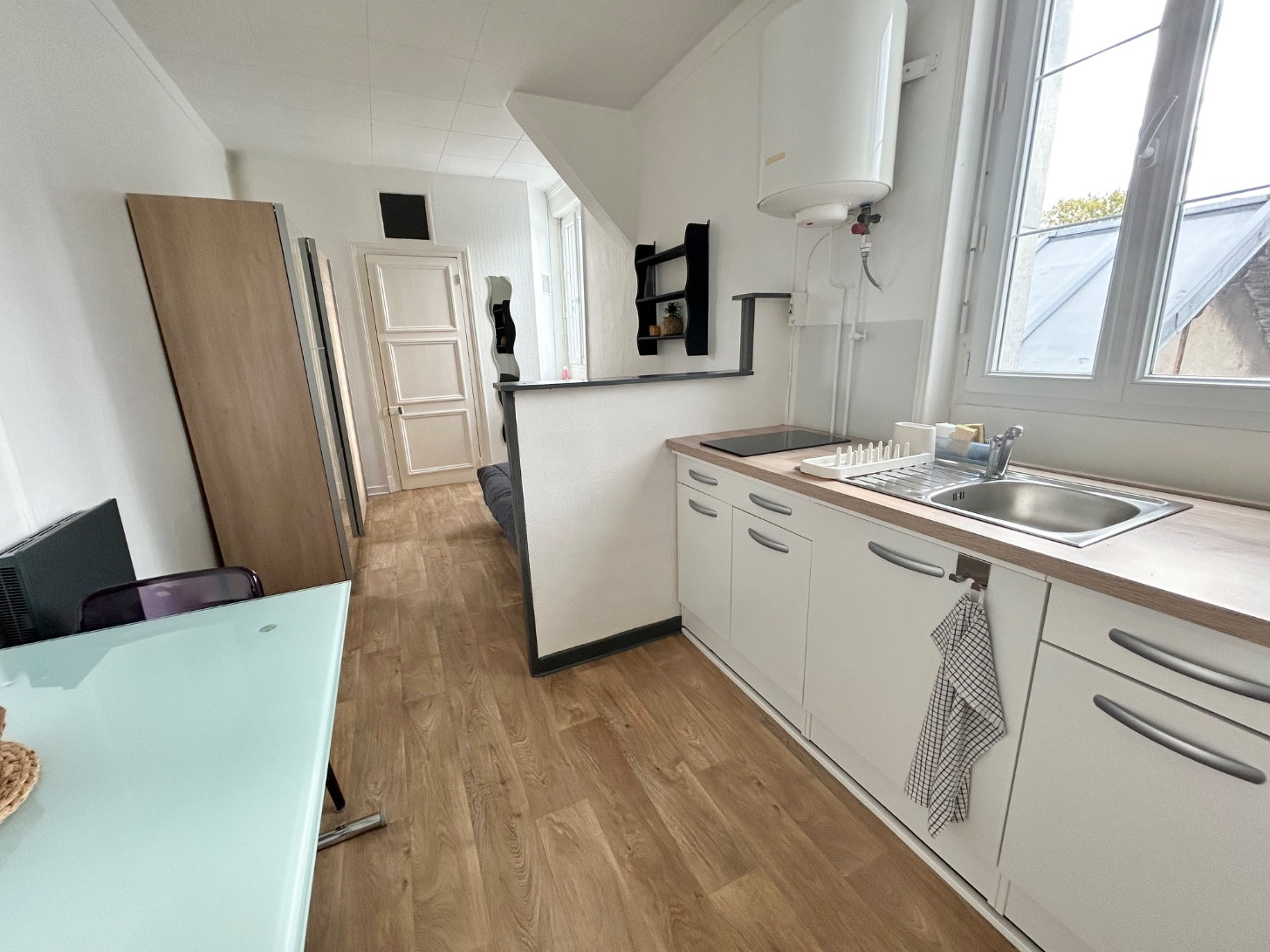 
                                                Location
                                                 Studio meublé 18m2 à 2min de la gare Amiens