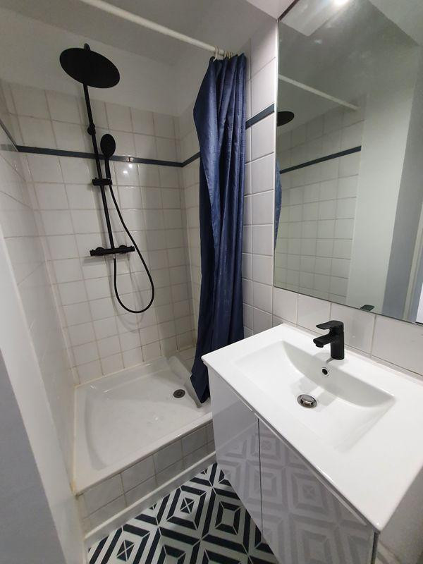 
                                                Location
                                                 Studio meublé 19,5m²