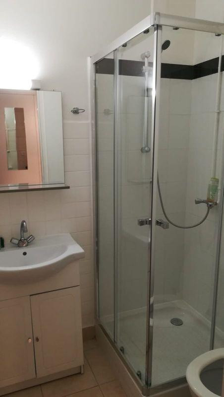 
                                                Location
                                                 Studio meublé 19m² métro Muette/Passi Paris 16ème