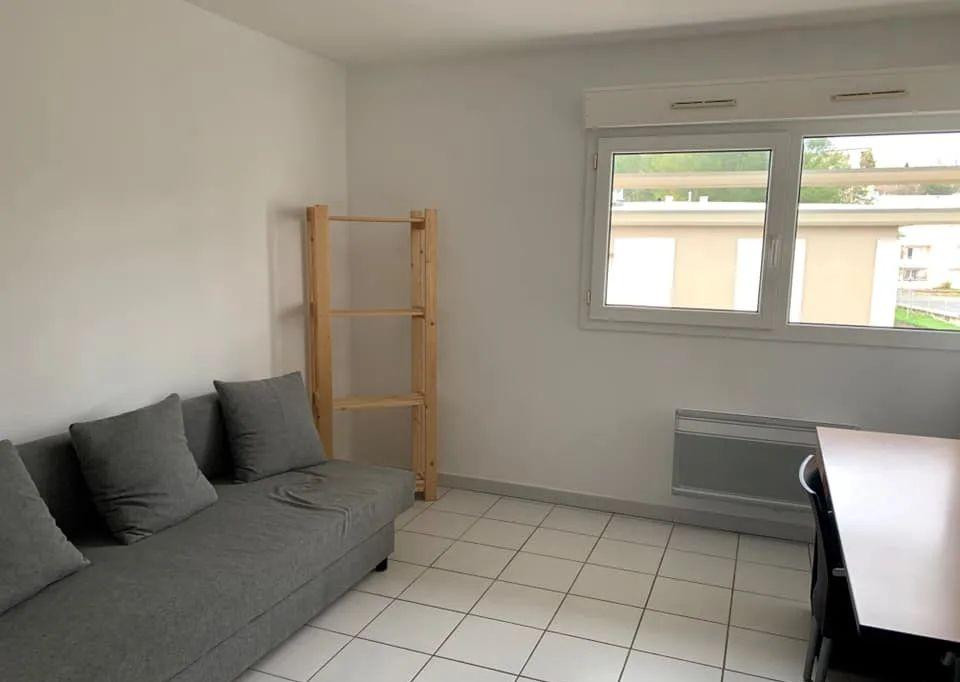 
                                                Location
                                                 Studio meublé 19m2 à Montpellier proche des facs