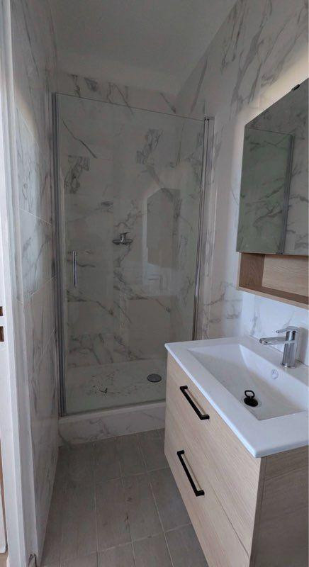 
                                                Location
                                                 Studio meublé 20 m² avec vue exceptionnelle