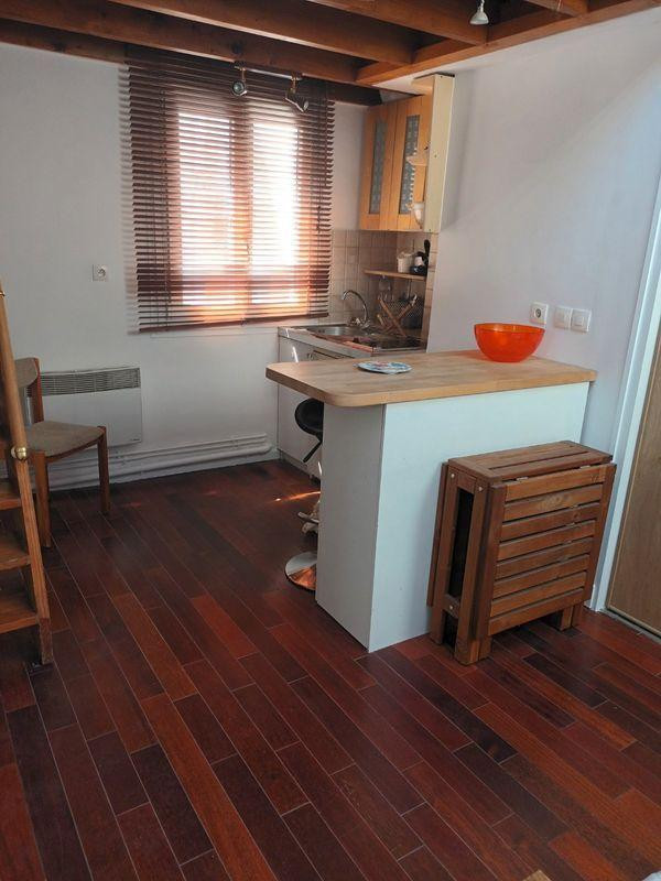 
                                                Location
                                                 Studio meublé 20 m² Paris 12ème