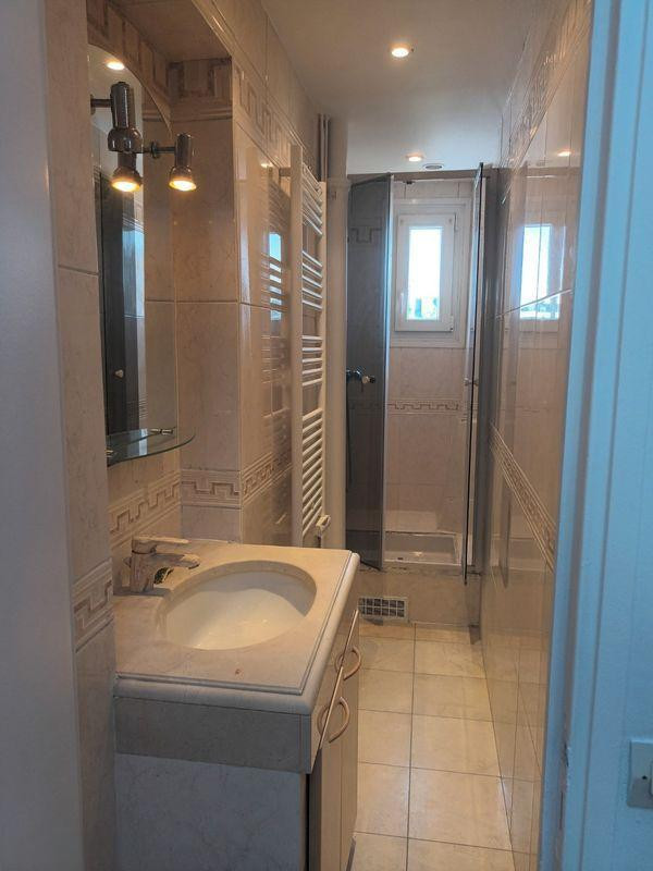 
                                                Location
                                                 Studio meublé 20 m² Paris 12ème