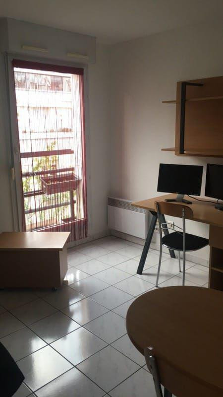 
                                                Location
                                                 Studio Meublé - 20m² - 75013 Paris