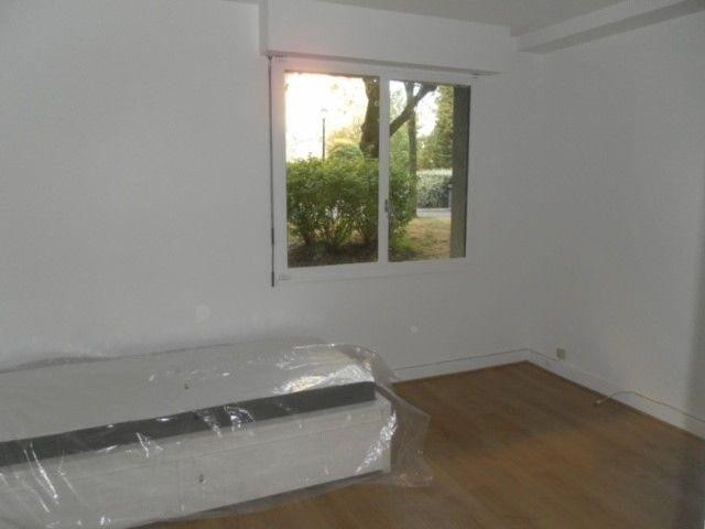
                                                Location
                                                 Studio meublé 20m² vue dégagée, calme