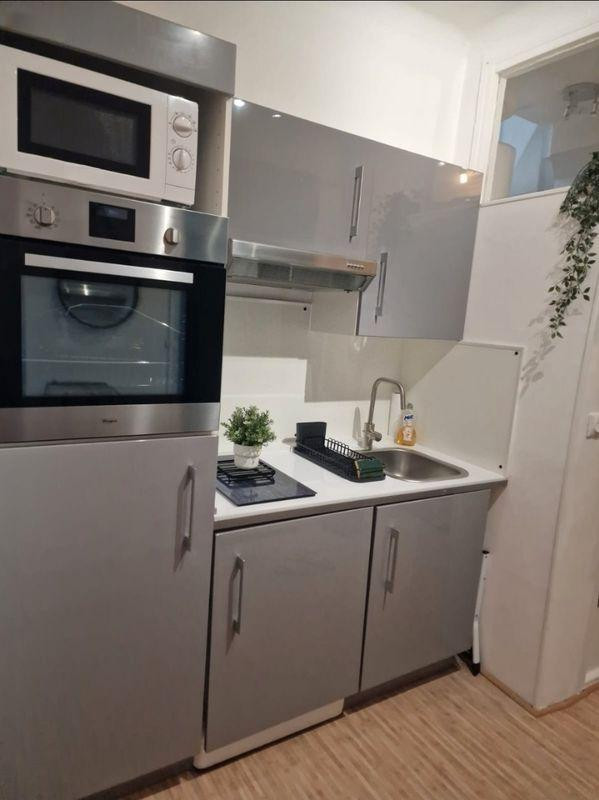 
                                                Location
                                                 Studio meublé 21 m² – Pigalle / Montmartre