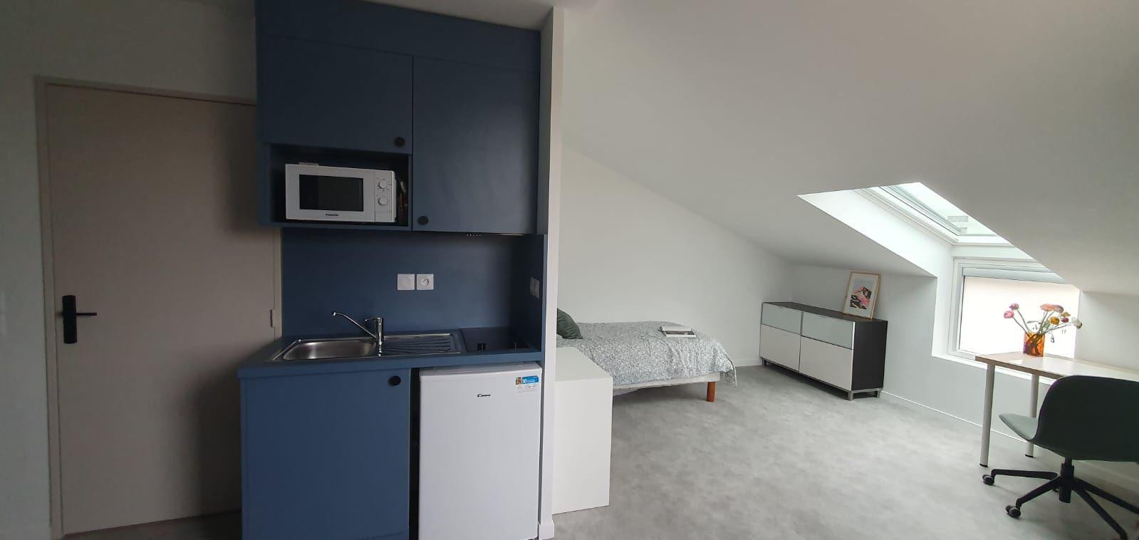 
                                                Location
                                                 Studio meublé 21m² dans résidence neuve