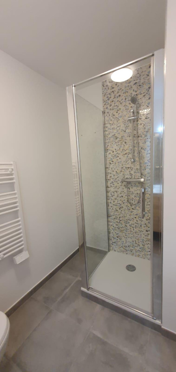 
                                                Location
                                                 Studio meublé 21m² dans résidence neuve