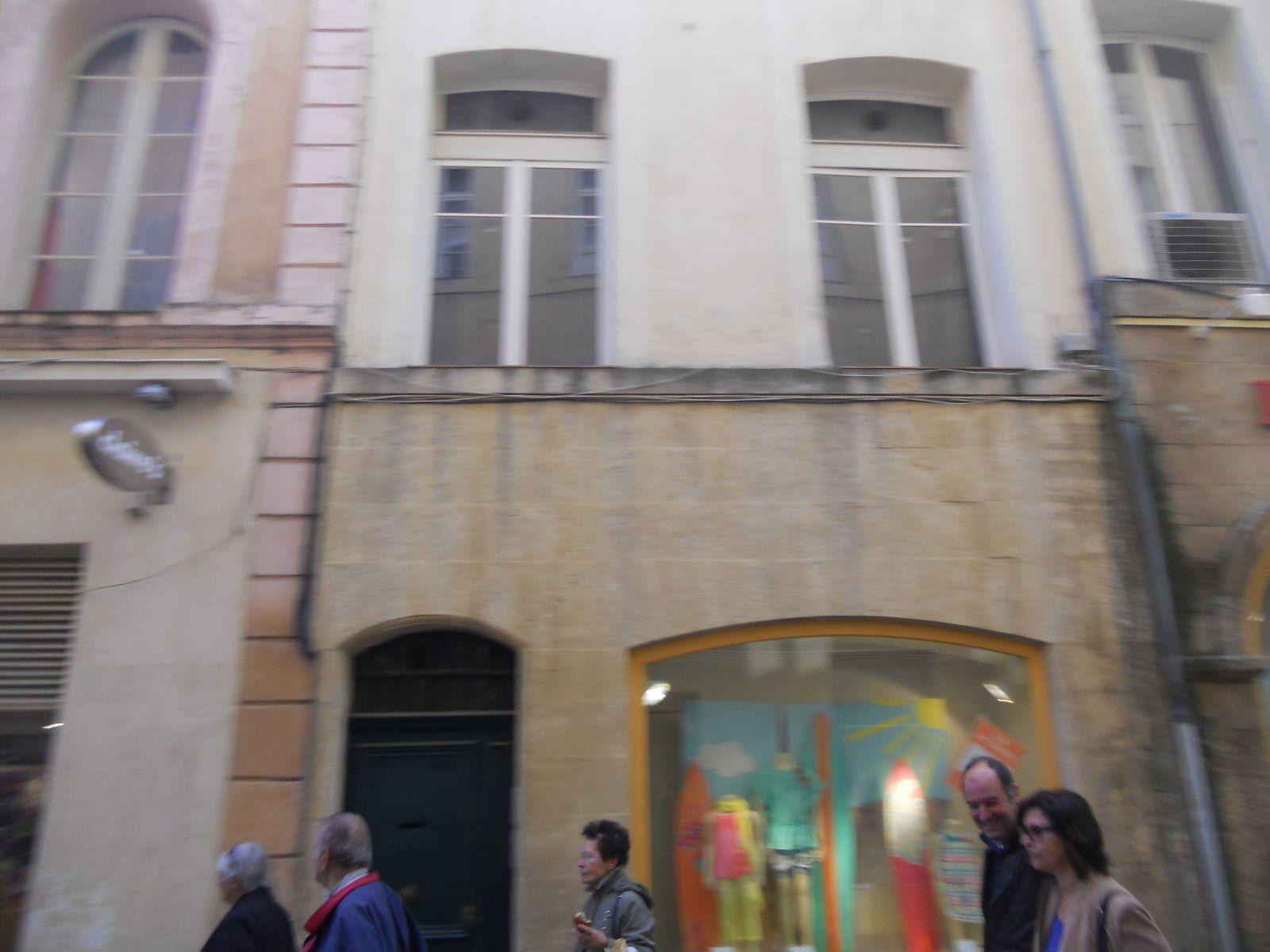 
                                                Location
                                                 Studio meuble 21m2 centre aix ideal etudiant iep