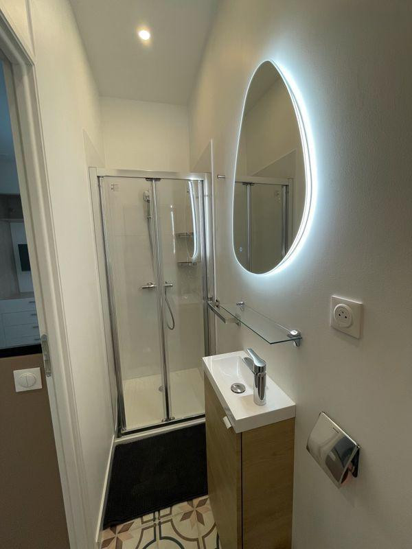 
                                                Location
                                                 Studio meublé 21m2 Lyon 3