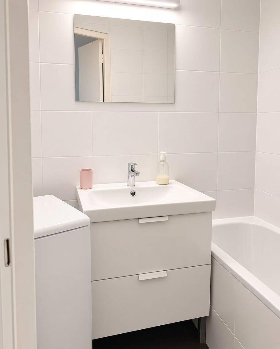 
                                                Colocation
                                                 STUDIO MEUBLÉ 22 m² – BORDEAUX / Jardin Public