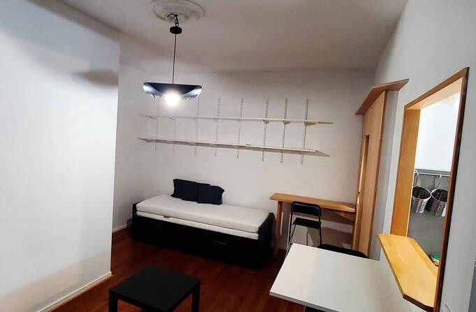 
                                                Location
                                                 Studio meublé 22m² Champs de Mars