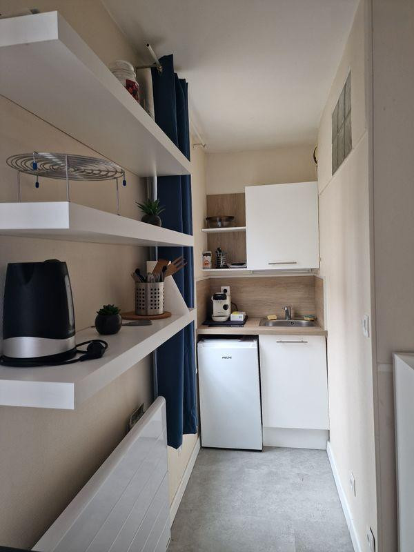 
                                                Location
                                                 Studio meublé 23m² proche CHU