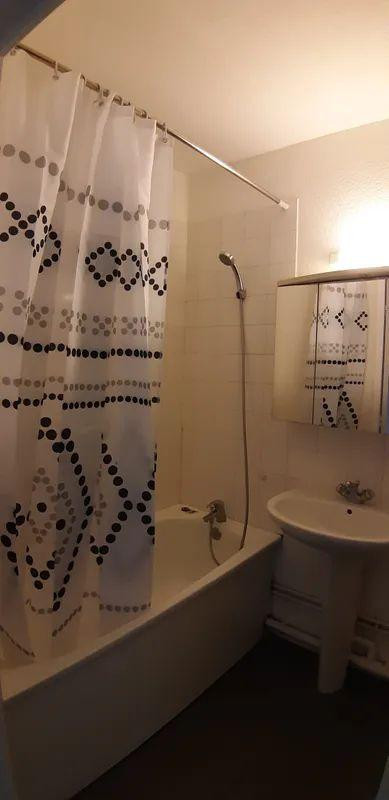 
                                                Location
                                                 Studio meublé 24m² la Doua parc de la Tête d'Or