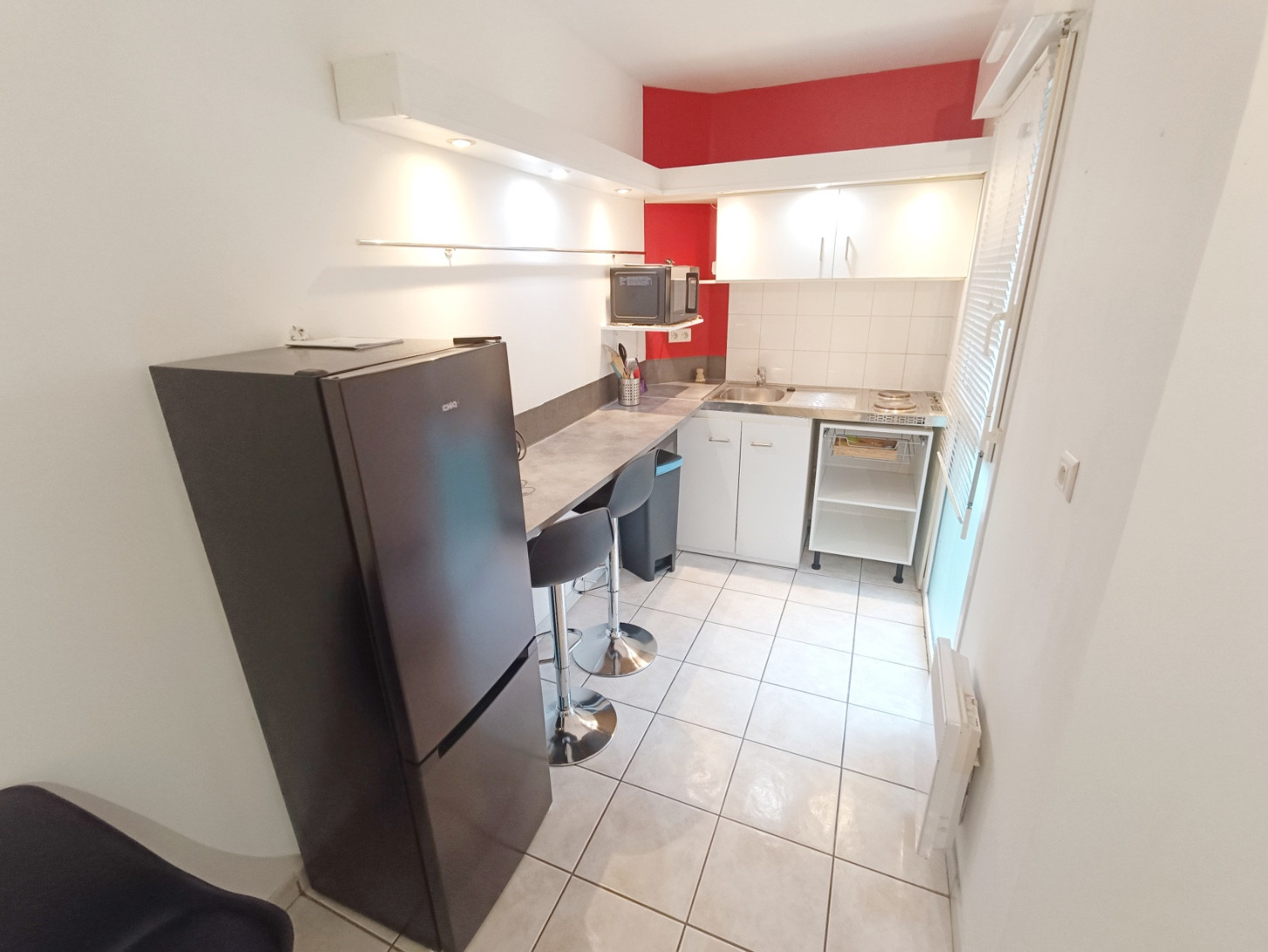 
                                                Location
                                                 Studio meublé 24m2 Amiens Centre