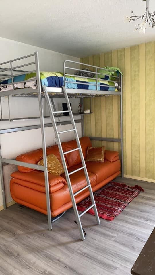 
                                                Location
                                                 Studio meuble 25 m2 à Grenoble
