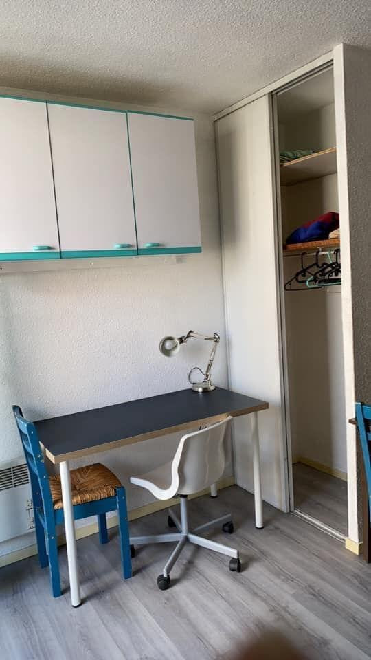 
                                                Location
                                                 Studio meuble 25 m2 à Grenoble