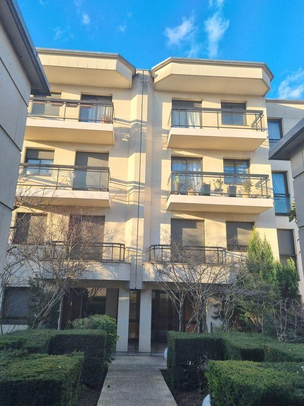 
                                                Location
                                                 Studio meublé 26 m² au Perreux sur Marne
