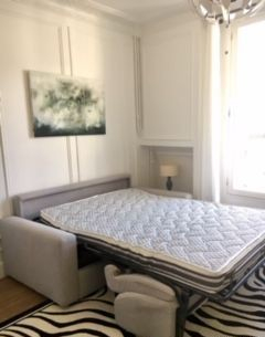 
                                                Location
                                                 Studio meublé 27m2 - Paris 16ème