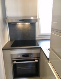 
                                                Location
                                                 Studio meublé 27m2 - Paris 16ème