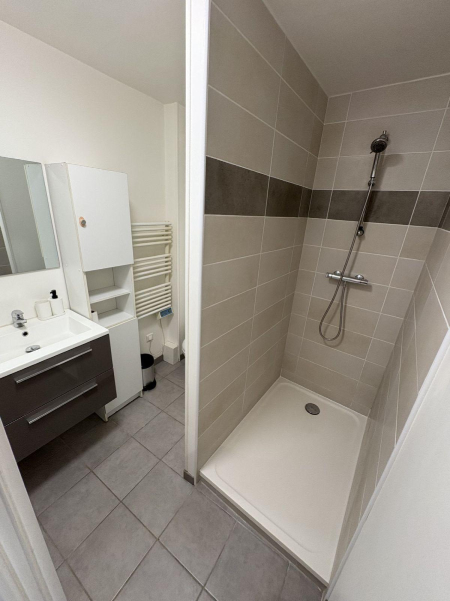
                                                Location
                                                 Studio meublé 28 m² – 140 Rue Eau de Robec, Rouen