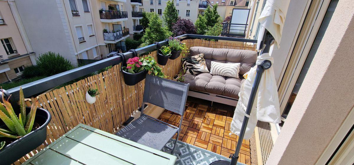
                                                Location
                                                 Studio meublé 29 m² – Haut de Buc, calme, proche V