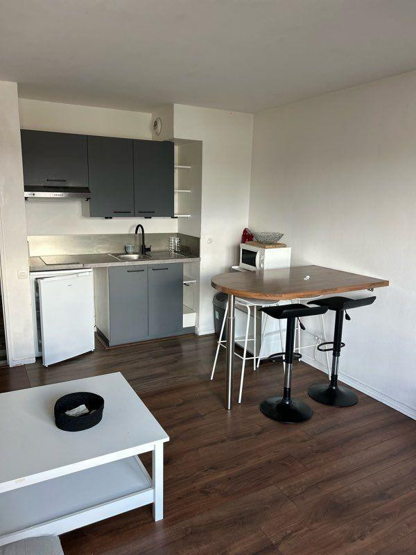 
                                                Location
                                                 Studio meublé 29m² Saint Augustin