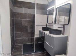 
                                                Location
                                                 Studio meublé 29m2 - balcon, clim - Bordeaux Saint