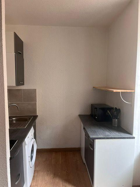 
                                                Location
                                                 Studio meublé 30 m² – Villeurbanne Charpennes