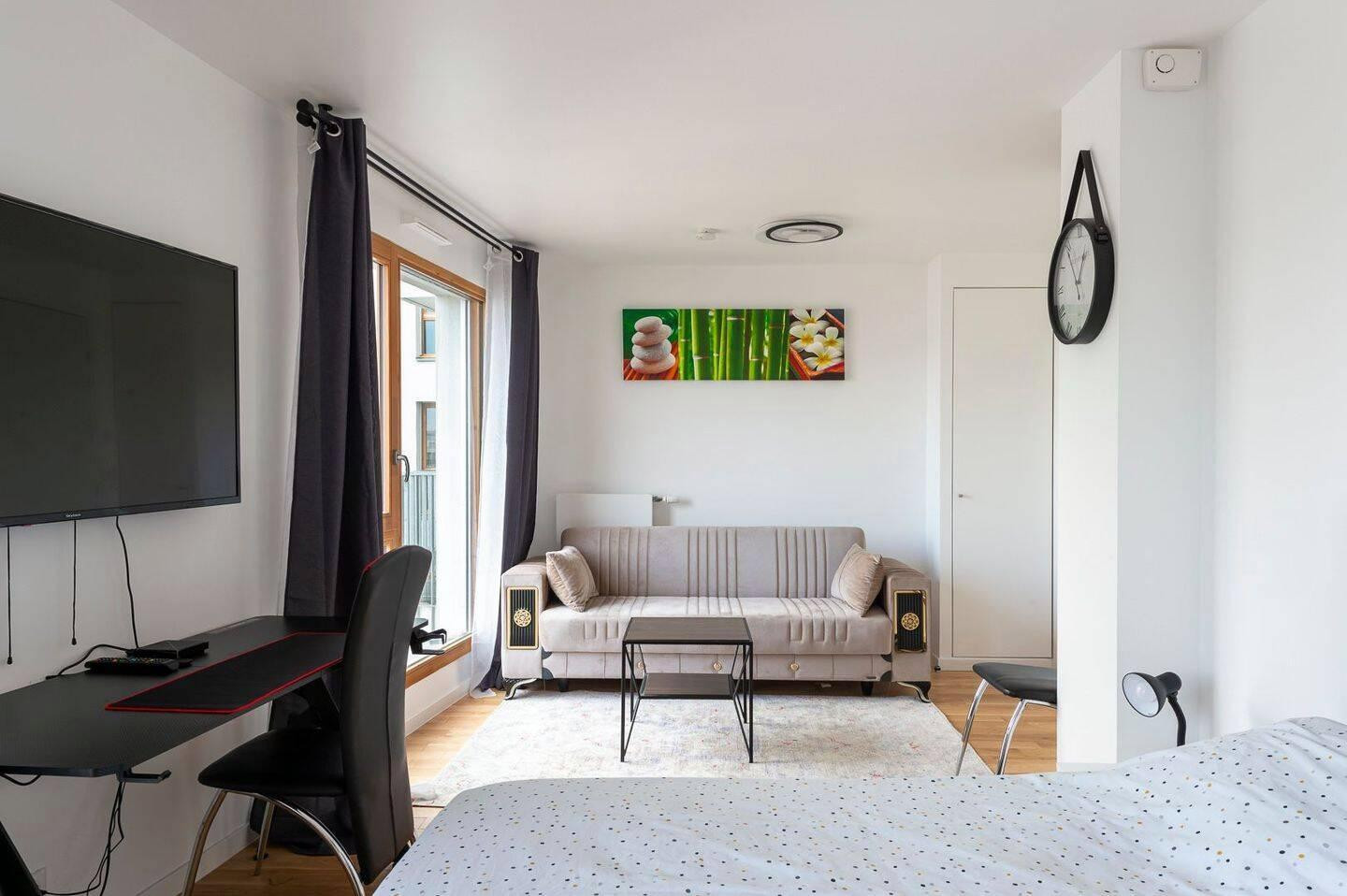 
                                                Location
                                                 Studio meublé 30m² plein cœur de la Villette