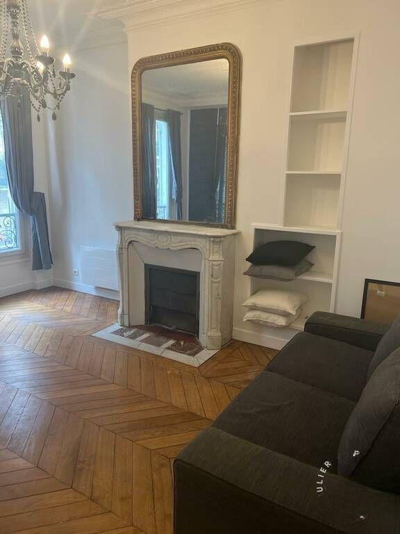 
                                                Location
                                                 Studio meublé 33 m² Paris 16E