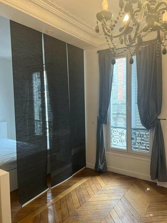 
                                                Location
                                                 Studio meublé 33 m² Paris 16E