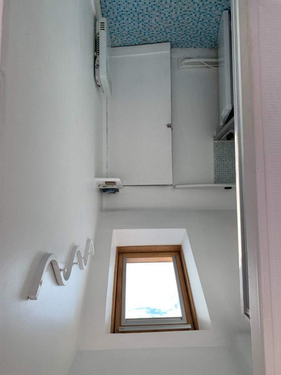 
                                                Location
                                                 studio meuble