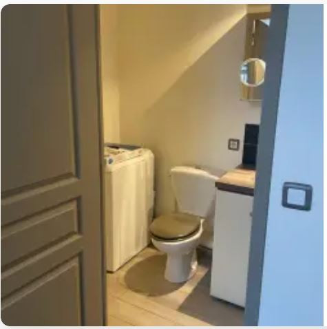 
                                                Location
                                                 studio meuble