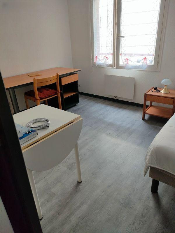 
                                                Location
                                                 Studio meublé