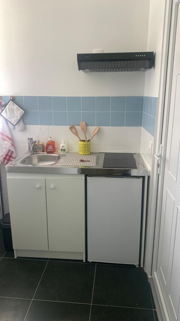 
                                                Location
                                                 Studio meublé