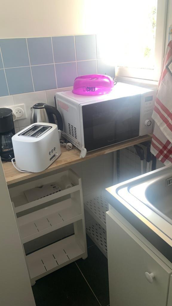 
                                                Location
                                                 Studio meublé