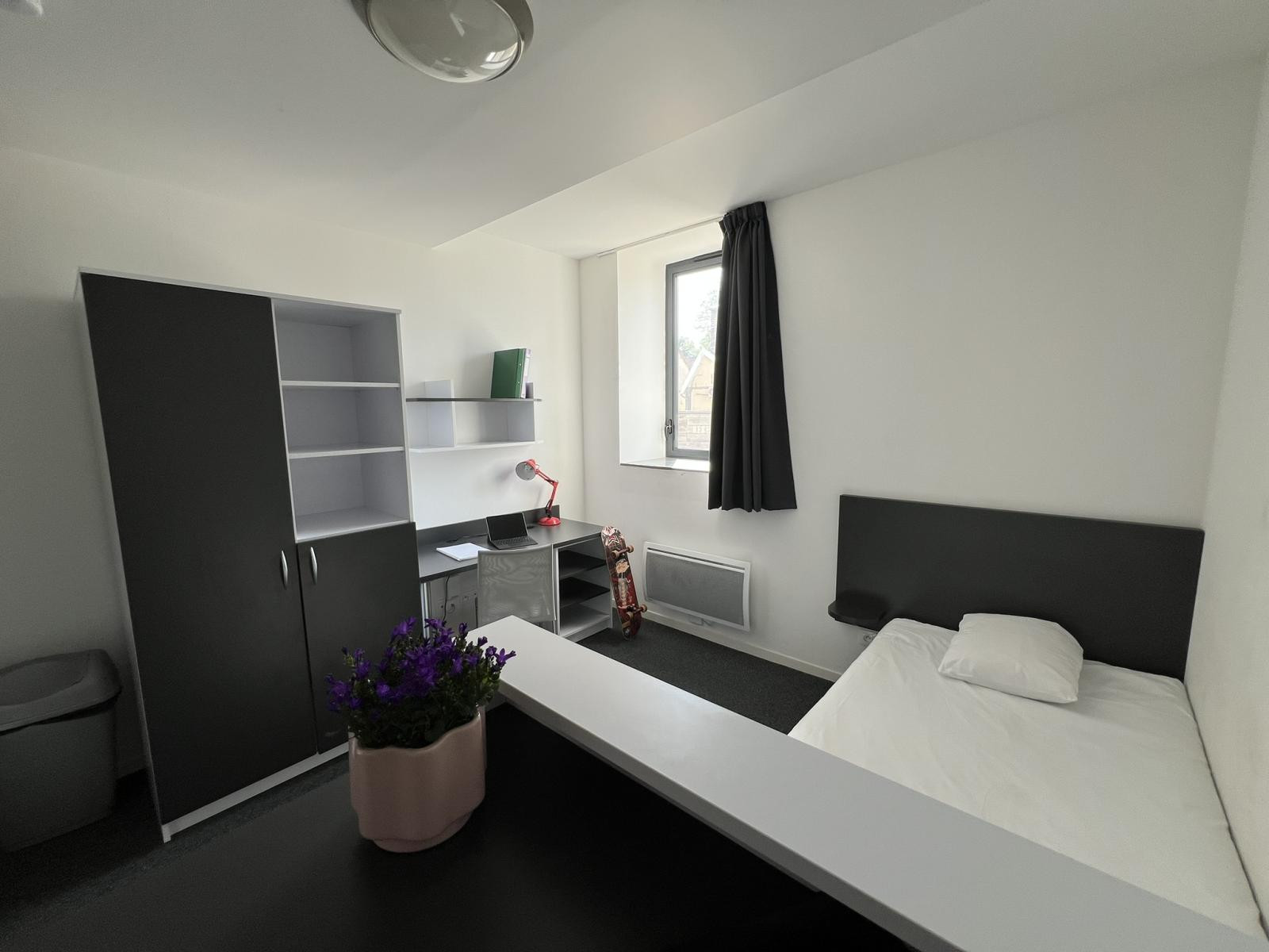 
                                                Location
                                                 Studio meublé