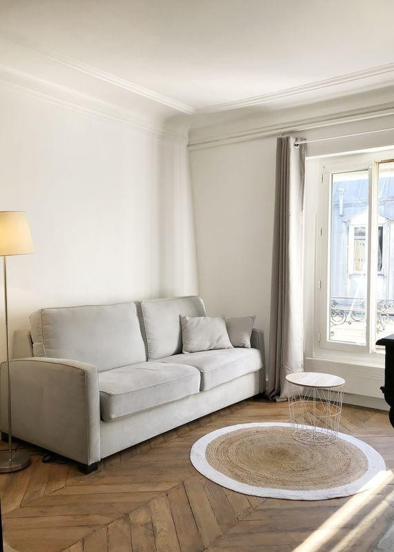 
                                                Location
                                                 STUDIO meublé