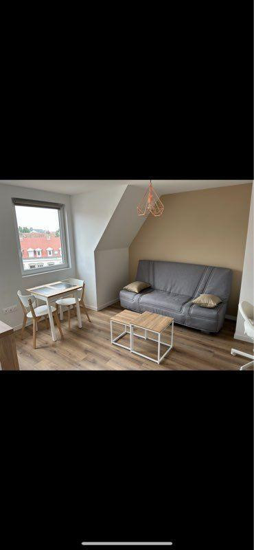 
                                                Location
                                                 Studio meublé