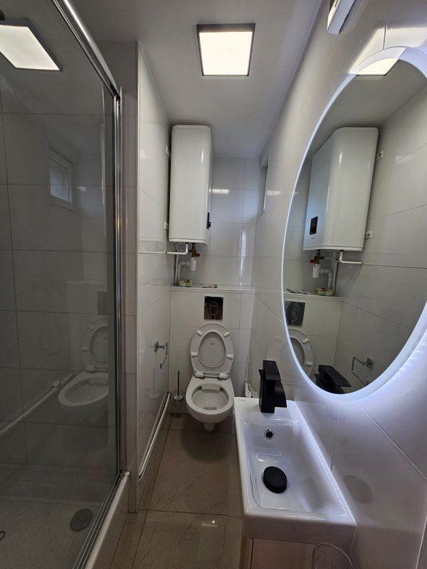 
                                                Location
                                                 Studio Meublé