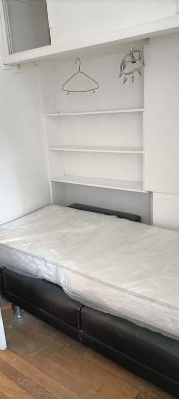 
                                                Location
                                                 Studio meuble