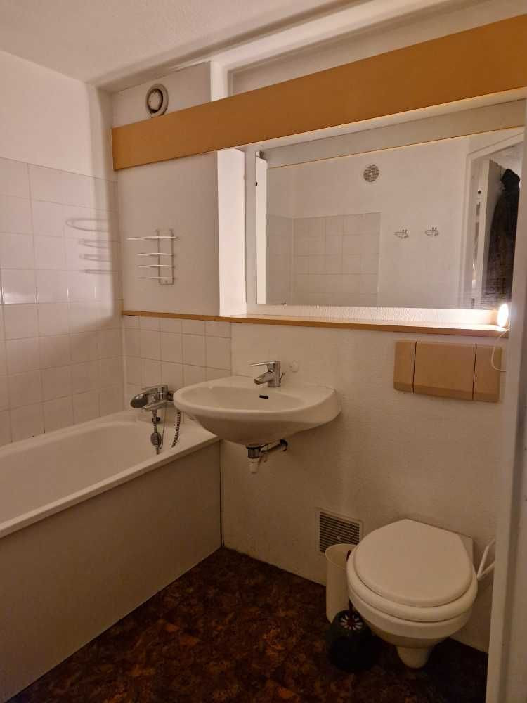 
                                                Location
                                                 Studio meublé à 10 min de Paris en RER