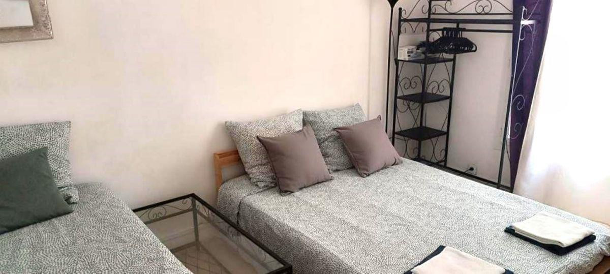 
                                                Location
                                                 Studio meuble à Clichy la Garenne proche de Paris