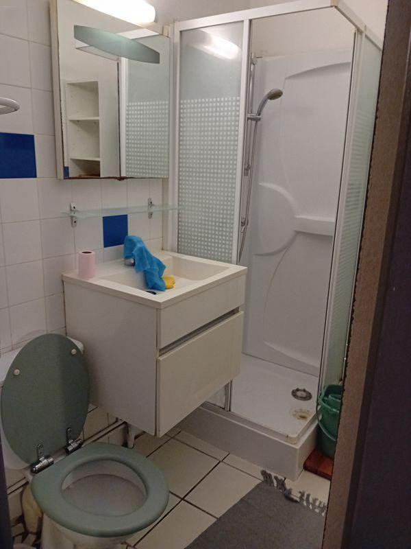 
                                                Location
                                                 Studio meuble à louer