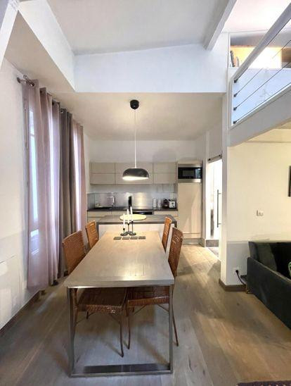 
                                                Location
                                                 Studio meublé à louer