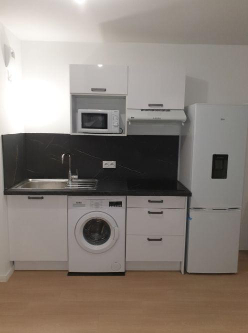 
                                                Location
                                                 Studio meublé à louer