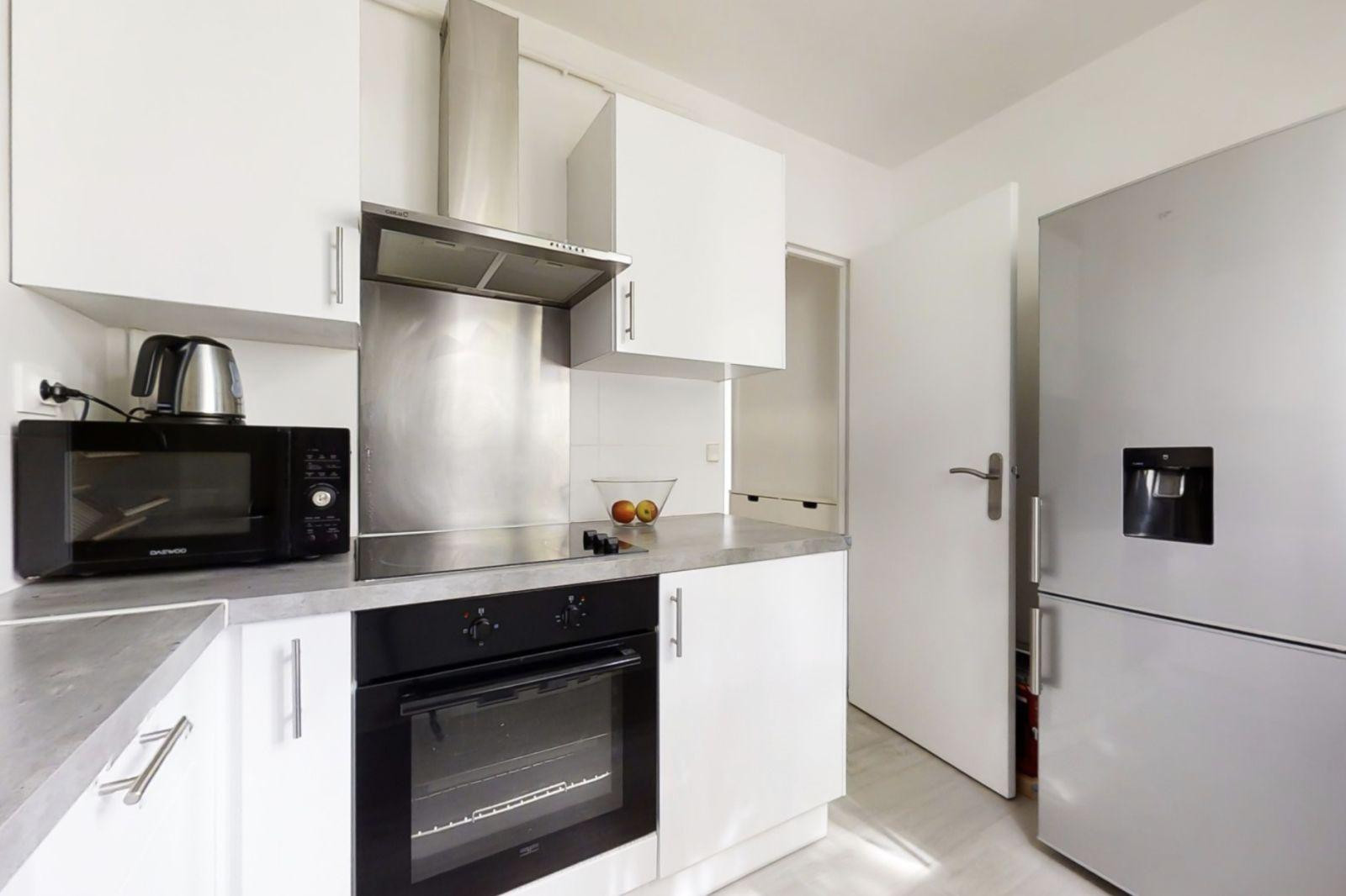 
                                                Location
                                                 Studio meublé à louer