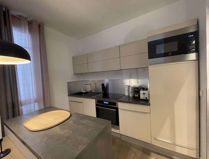 
                                                Location
                                                 Studio meublé à louer