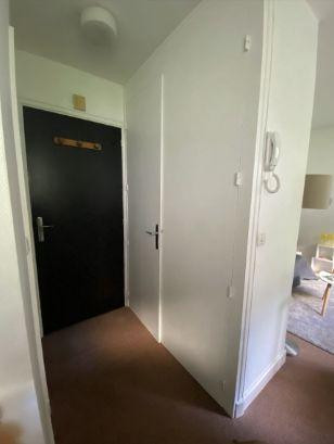 
                                                Location
                                                 Studio meublé à louer